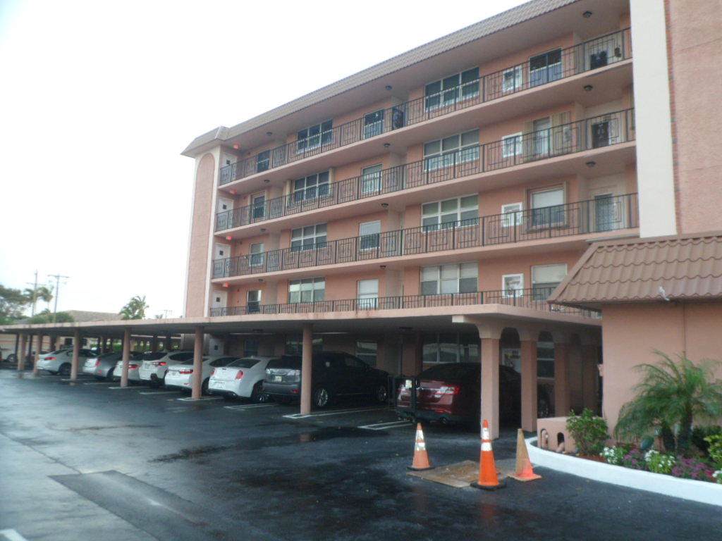 2525 Florida Boulevard - Photo 1