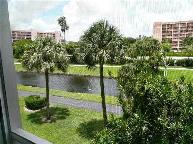 14527 Bonaire Boulevard - Photo 1