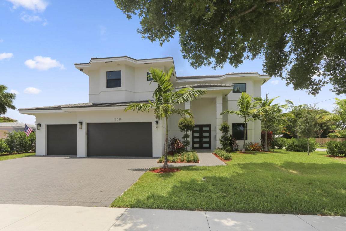 5021 27th Avenue - Photo 1