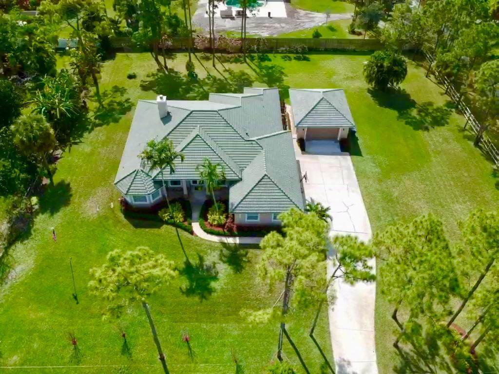 17722 90th Street - Photo 1