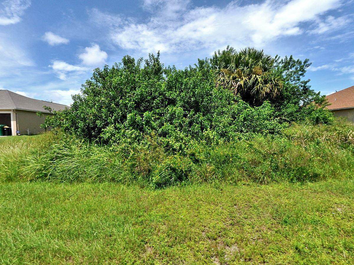 881 Kappa Avenue - Photo 1
