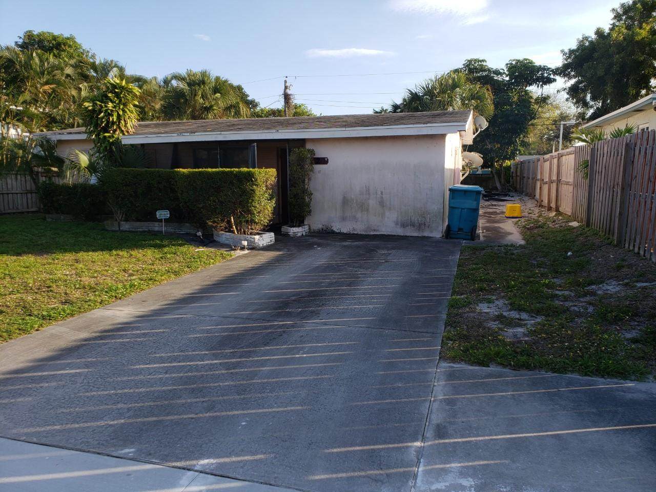 120 14th Avenue - Photo 1