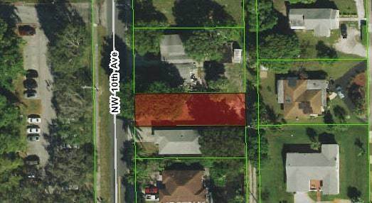 213 10th Avenue - Photo 1