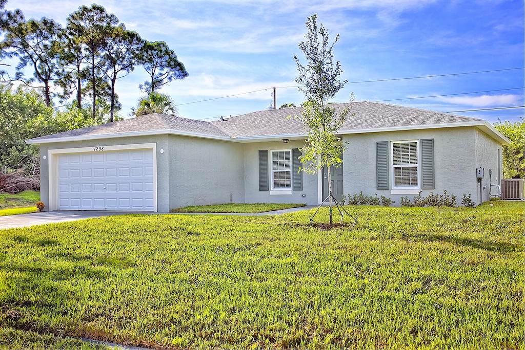 1679 Cameo Boulevard - Photo 1