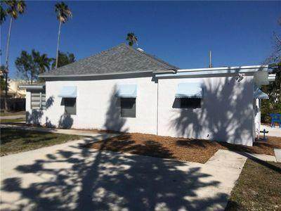 709 Perry Avenue - Photo 1 709 Perry Avenue - Photo 1