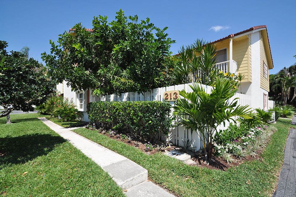 213 Seabreeze Circle - Photo 1 213 Seabreeze Circle - Photo 1