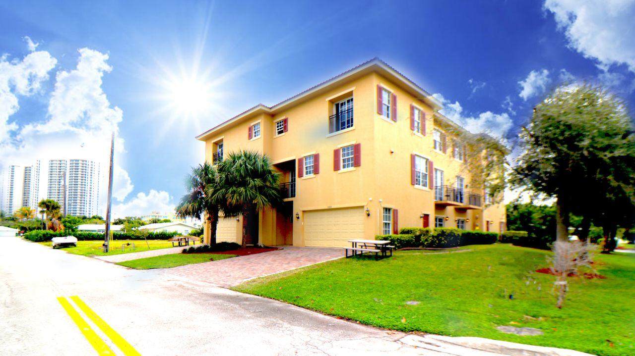 1100 Cabana Road - Photo 1