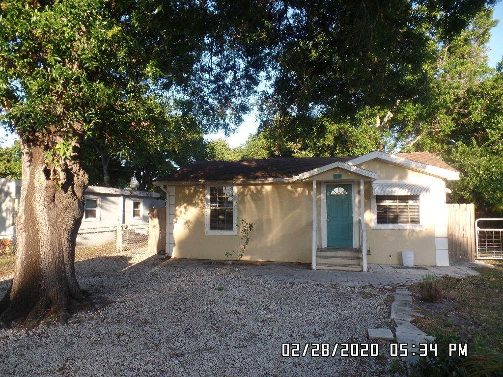 1618 27th Street - Photo 1
