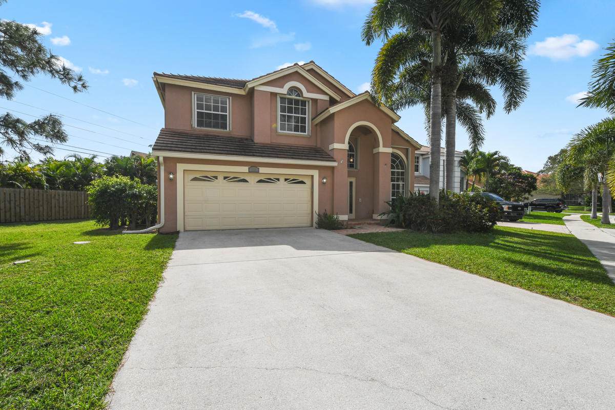 146 Pennock Trace Drive - Photo 1