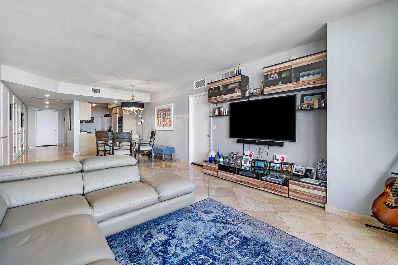 1850 Ocean Drive - Photo 1
