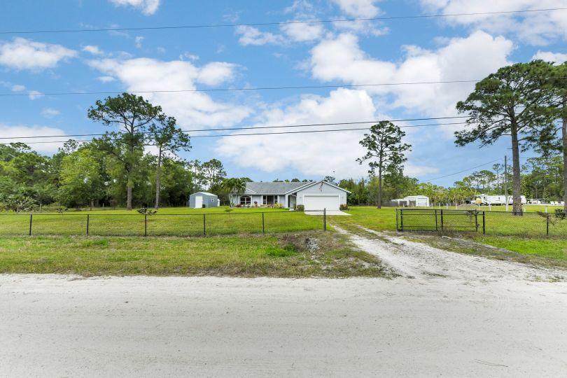 18557 92nd Lane - Photo 1