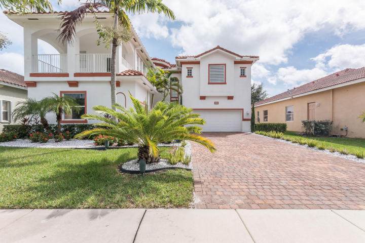 682 Cresta Cir Circle - Photo 1