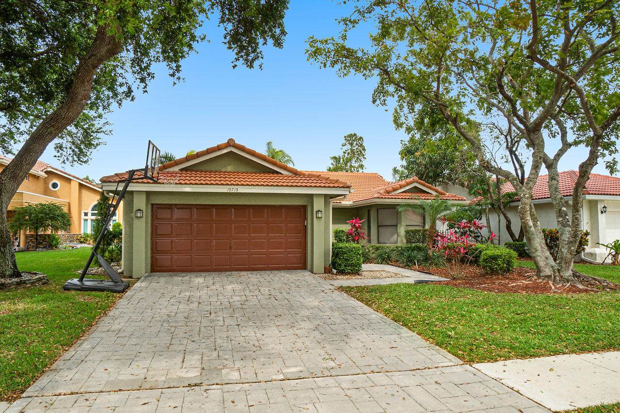 10715 Santa Laguna Drive - Photo 1