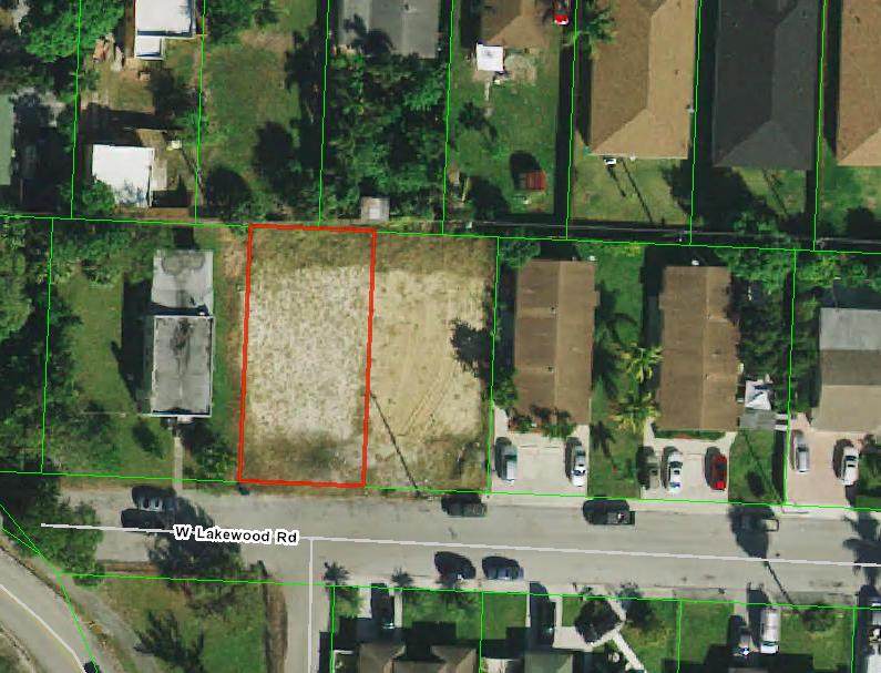 1041 Lakewood Road - Photo 1