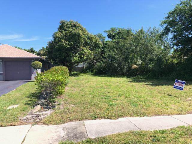 231 8th Avenue - Photo 1