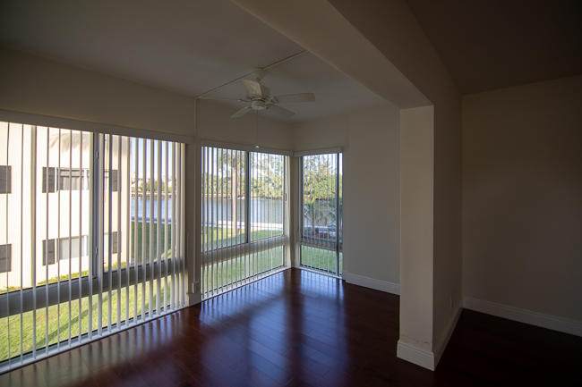 4 Colonial Club Drive - Photo 1