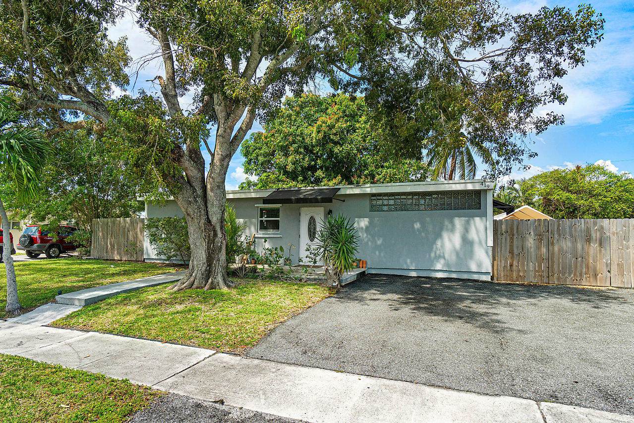 419 Cheyenne Drive - Photo 1