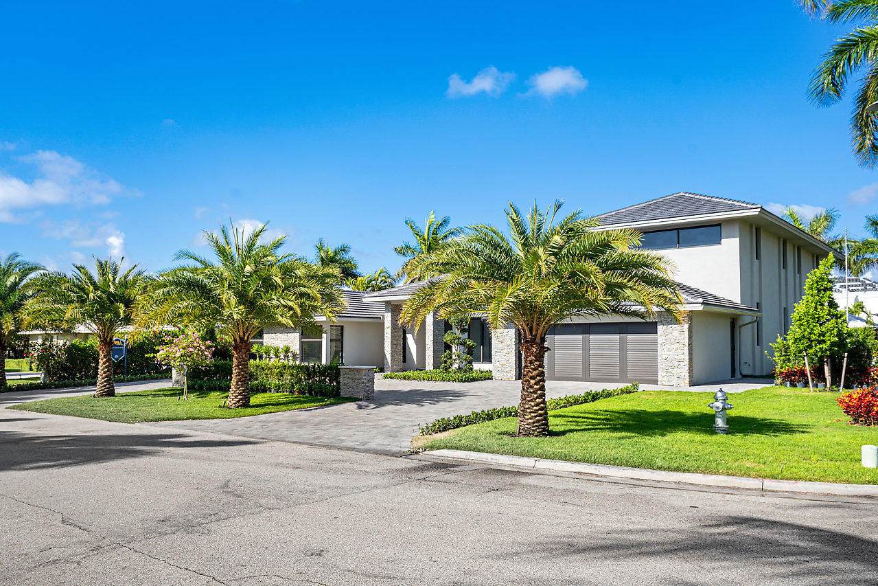2101 Maya Palm Drive - Photo 1