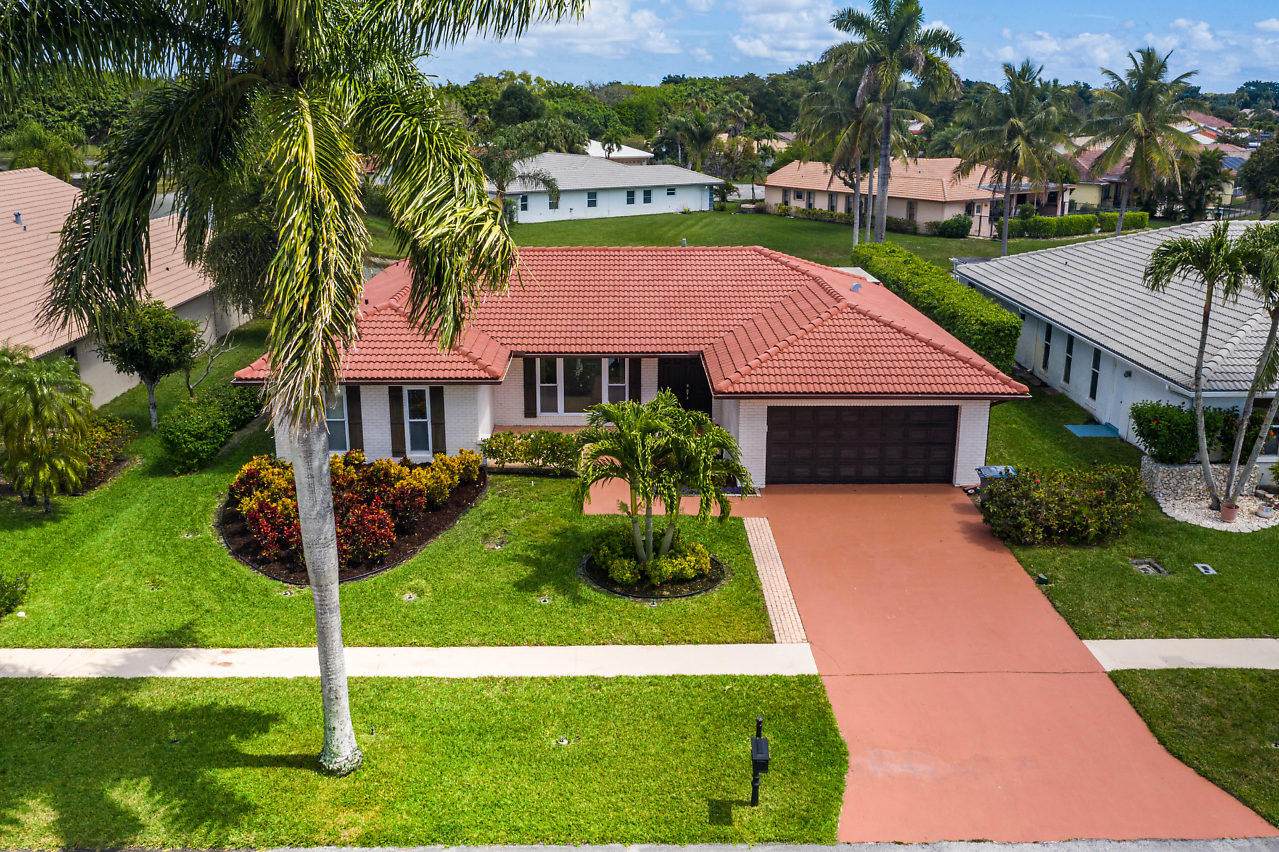 19760 Boca Greens Drive - Photo 1