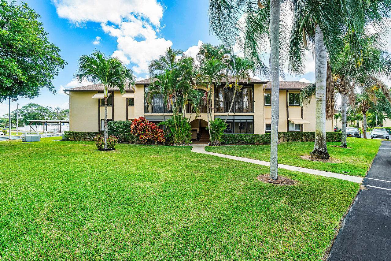 413 Pine Glen Lane - Photo 1