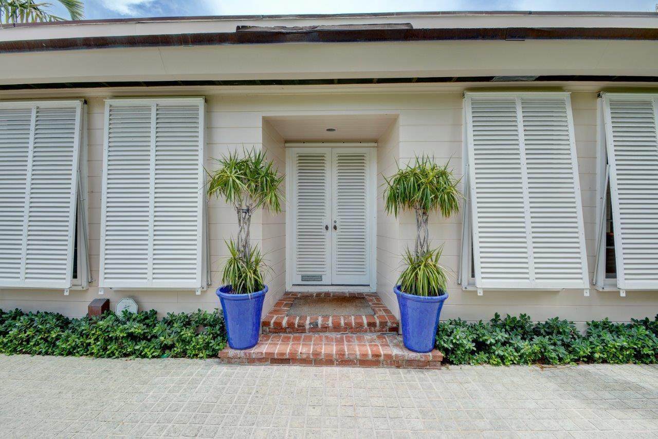 217 Oleander Avenue - Photo 1