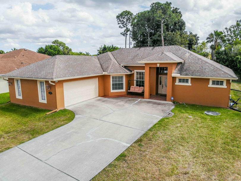 1018 Haleyberry Avenue - Photo 1