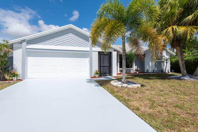 6372 Bengal Circle - Photo 1