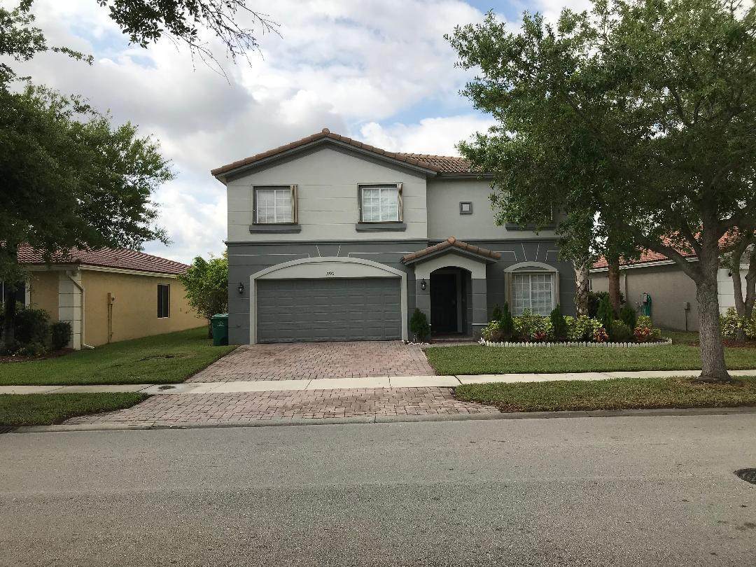 1906 Newport Isles Boulevard - Photo 1