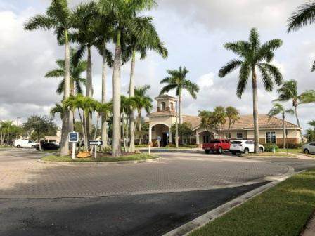 8875 Okeechobee Boulevard - Photo 1