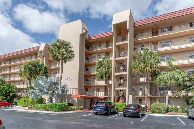 3755 Via Poinciana - Photo 1