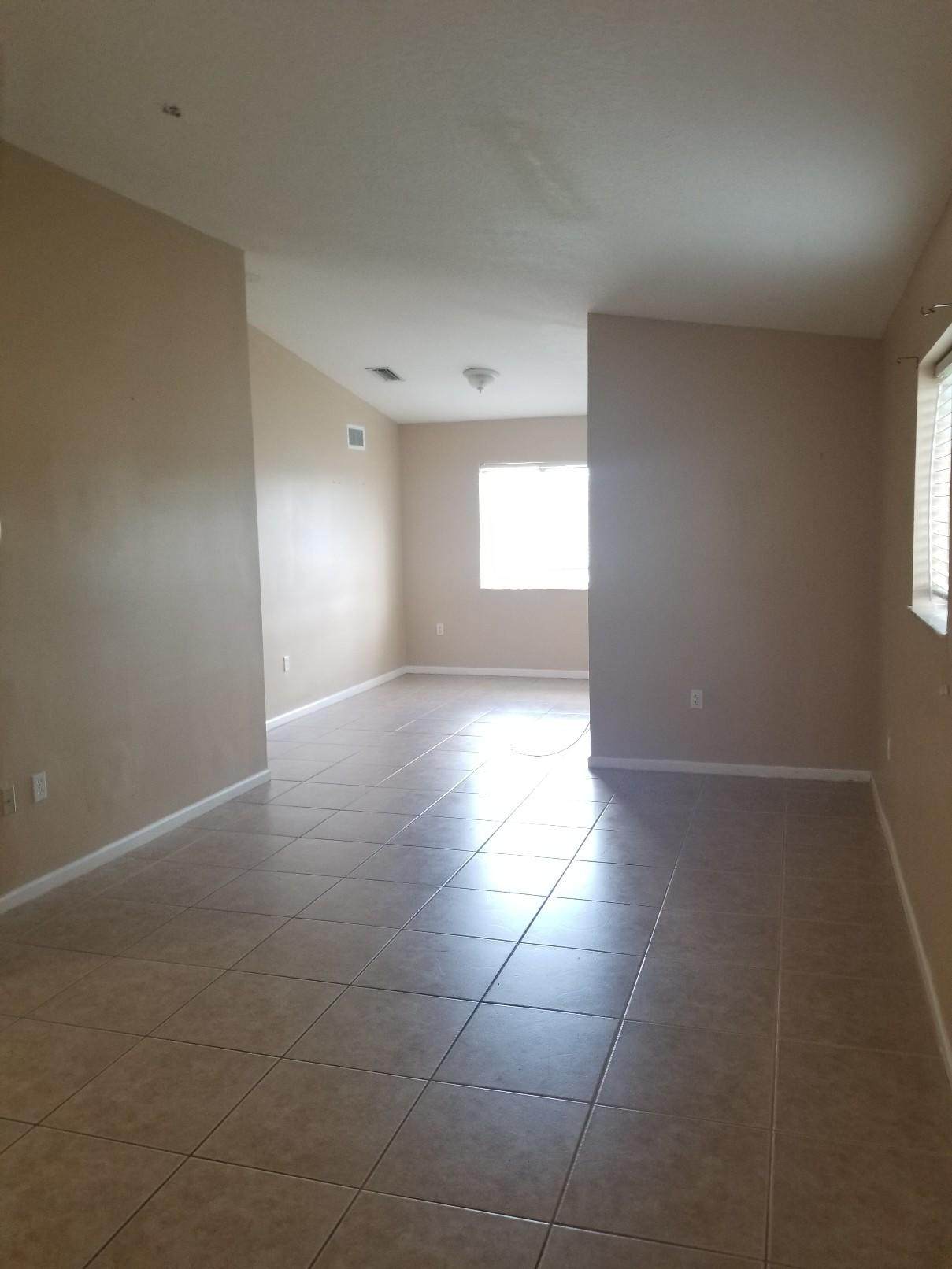 3490 Briar Bay Boulevard - Photo 1 3490 Briar Bay Boulevard - Photo 1