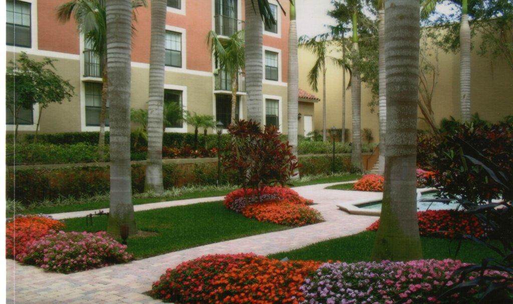 780 Sapodilla Avenue - Photo 1 780 Sapodilla Avenue - Photo 1