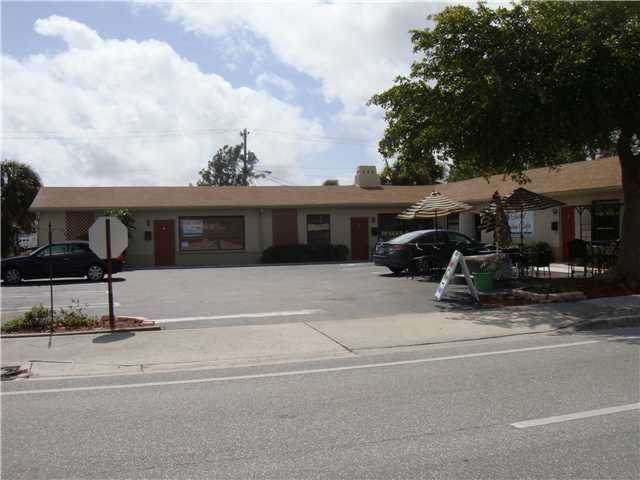 410 Boynton Beach Boulevard - Photo 1
