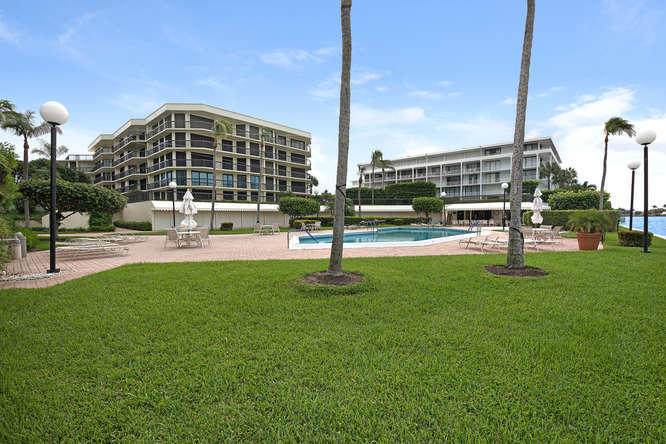 2778 Ocean Boulevard - Photo 1
