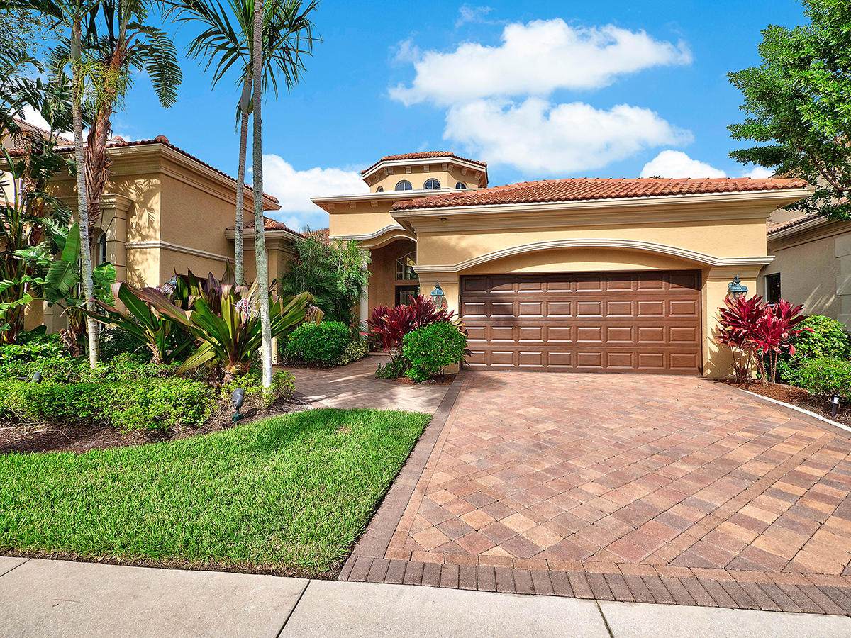 128 Monte Carlo Drive - Photo 1 128 Monte Carlo Drive - Photo 1