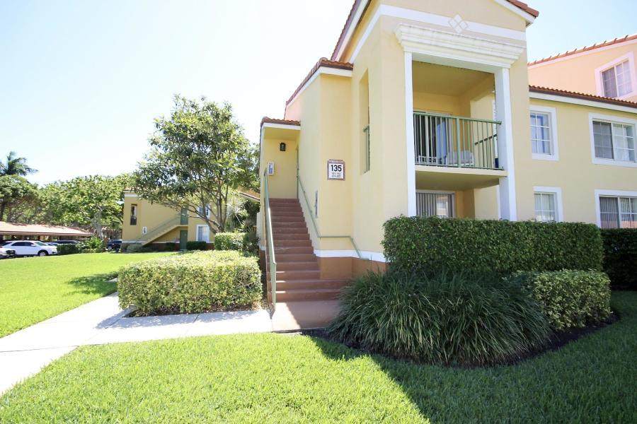 135 Yacht Club Way - Photo 1 135 Yacht Club Way - Photo 1