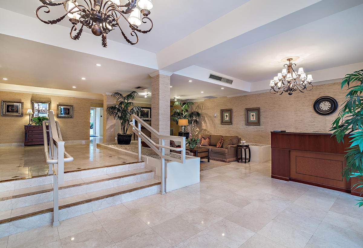 350 Ocean Boulevard - Photo 1