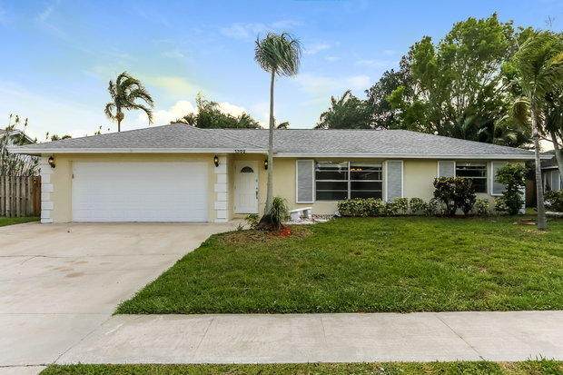 1302 Wyndcliff Drive - Photo 1 1302 Wyndcliff Drive - Photo 1