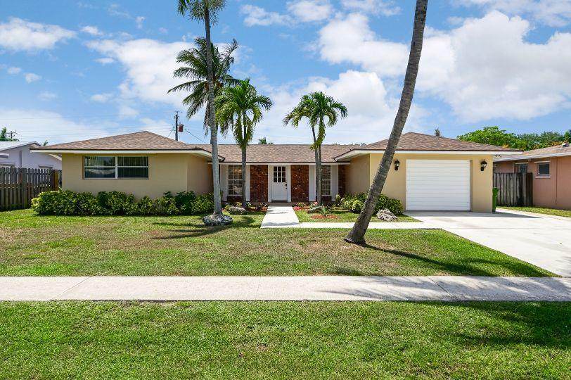 221 Tam O Shanter Drive - Photo 1 221 Tam O Shanter Drive - Photo 1