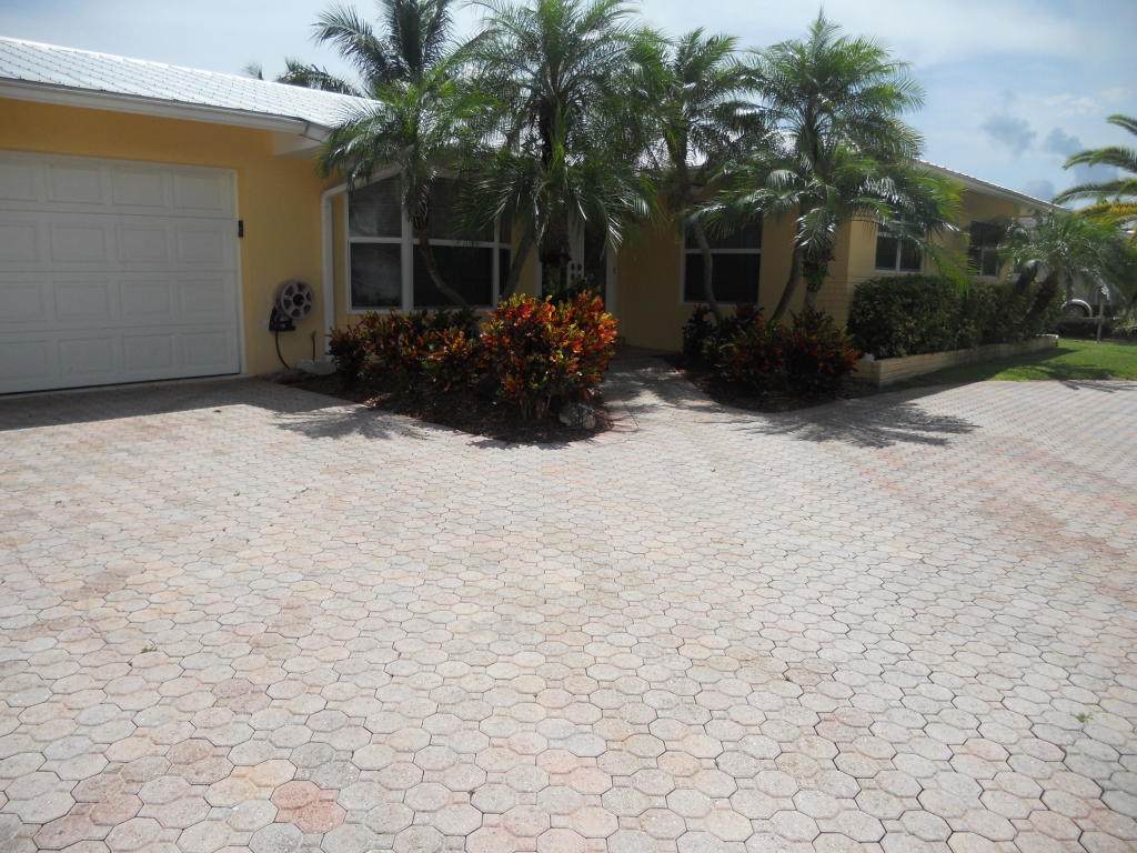 917 Dolphin Drive - Photo 1