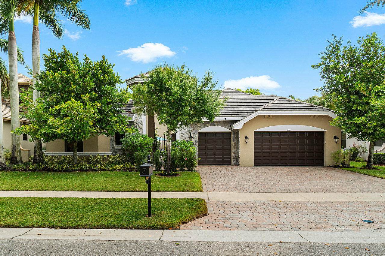 10664 Versailles Boulevard - Photo 1 10664 Versailles Boulevard - Photo 1
