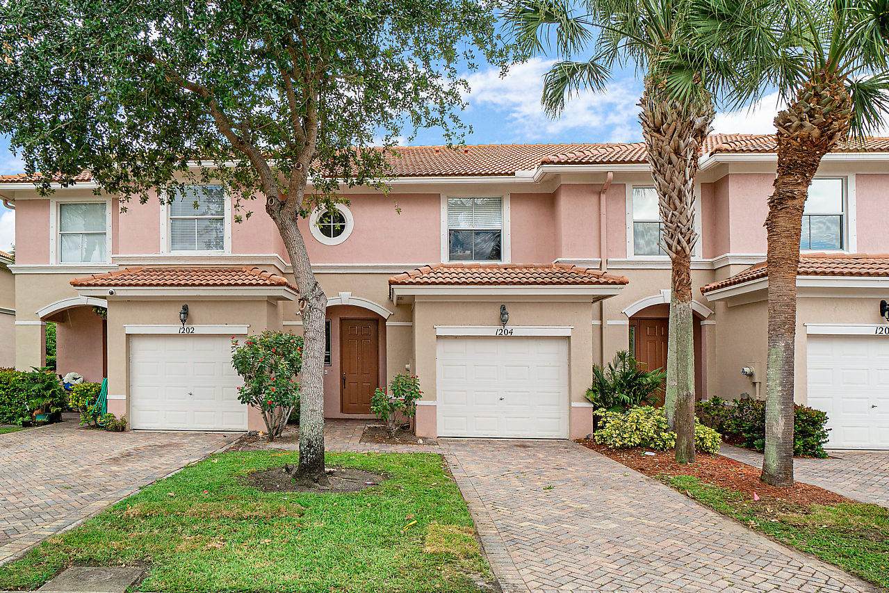 1204 Seminole Palms Drive - Photo 1 1204 Seminole Palms Drive - Photo 1