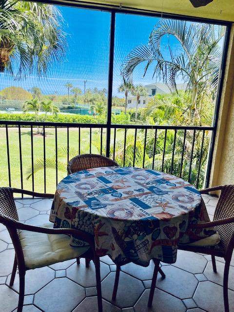 275 Palm Avenue - Photo 1