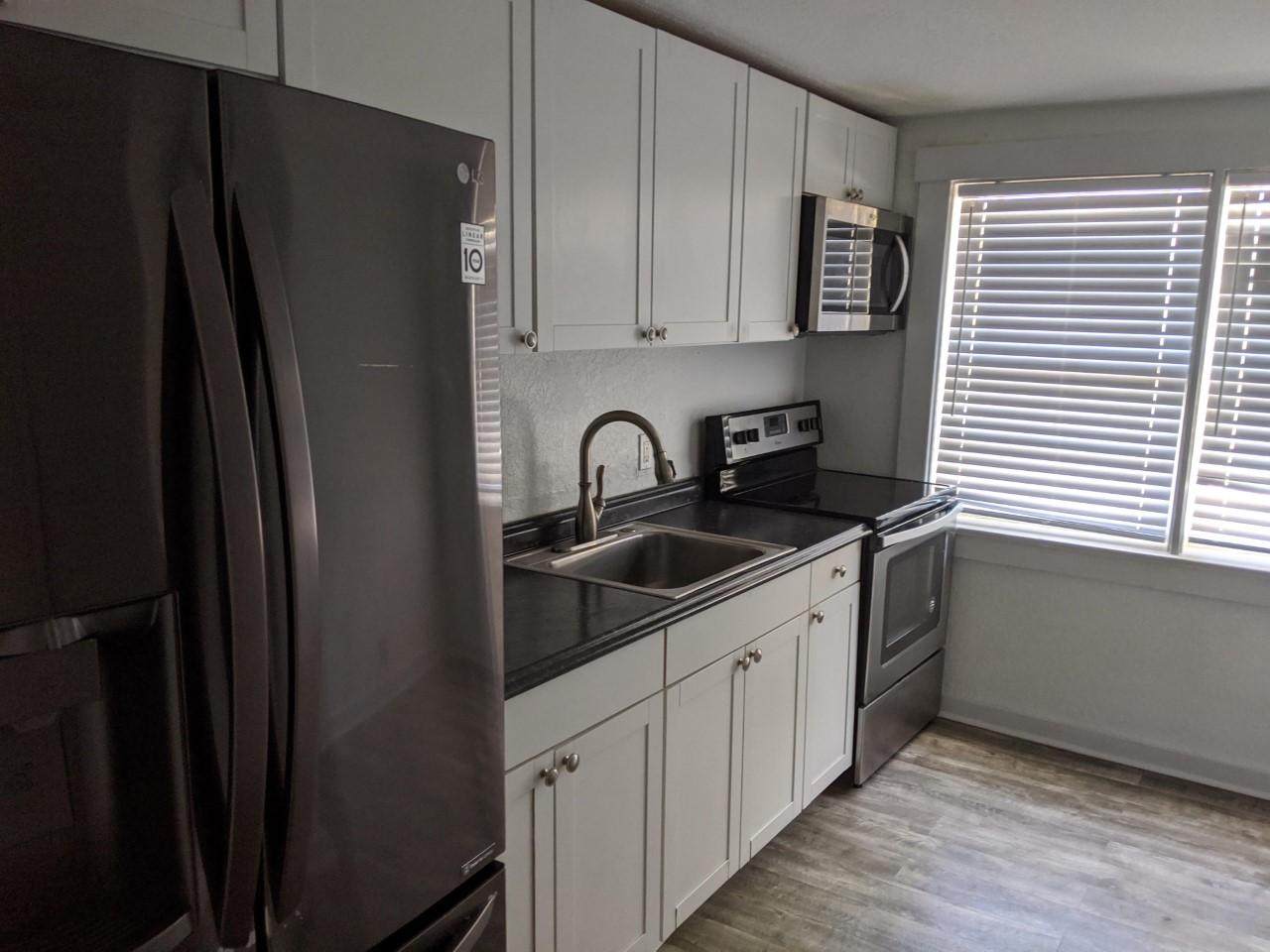215 Seacrest Boulevard - Photo 1 215 Seacrest Boulevard - Photo 1