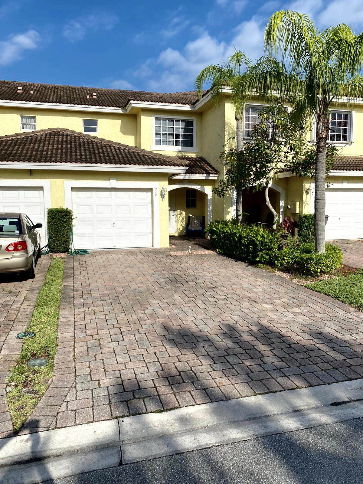 717 Imperial Lake Road - Photo 1