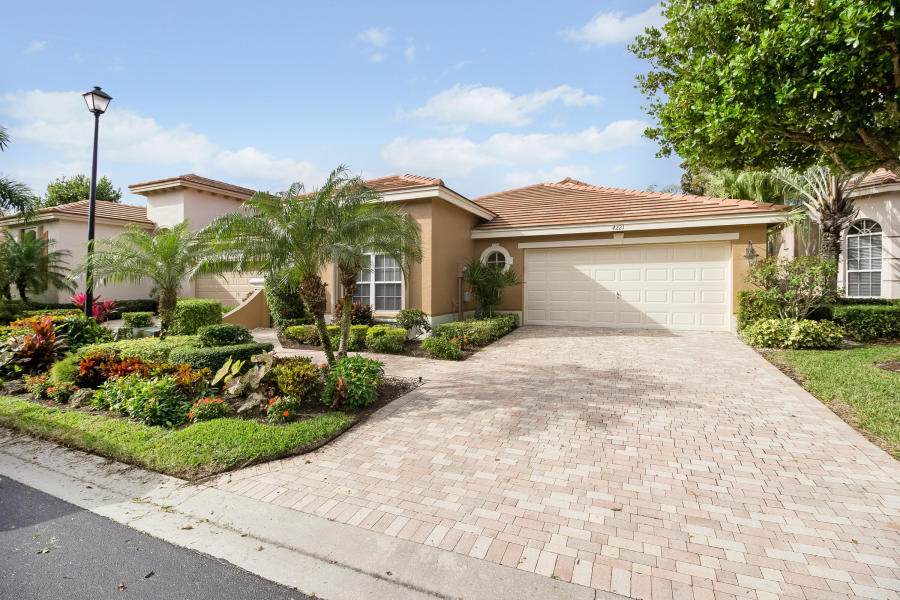 4221 Imperial Club Lane - Photo 1