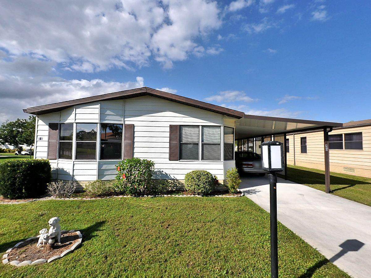 490 La Buona Vita Drive - Photo 1