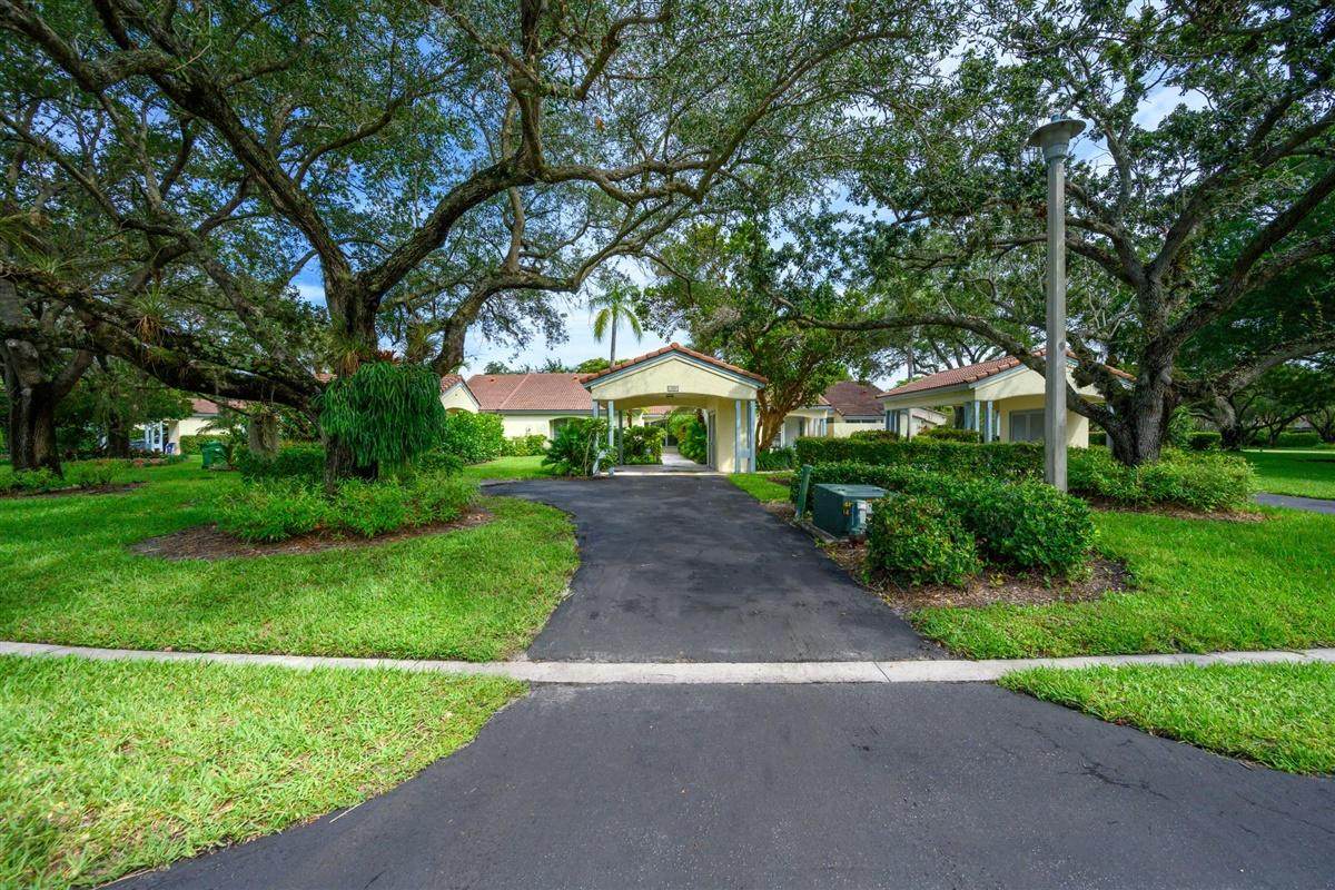 2283 Las Casitas Drive - Photo 1