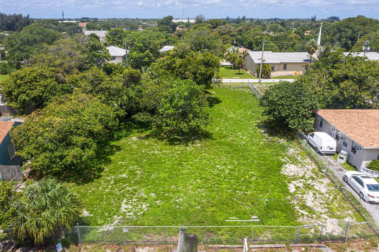 338 & 342 4th Avenue - Photo 1