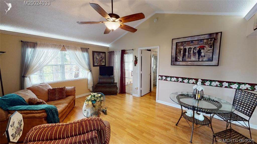 1626 Green Acres Circle - Photo 1